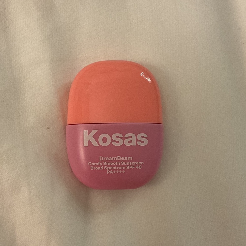 Kosas DreamBeam Sunscreen SPF 40 - Pink & Coral Case